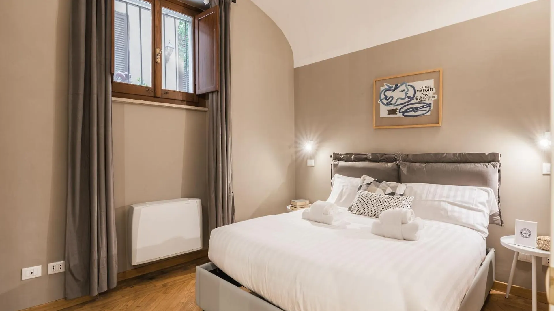 The Best Rent - Charming Flat Near Colosseo ローマ 0*,